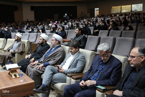 محفل انس با قرآن در دانشگاه ملی ملایر