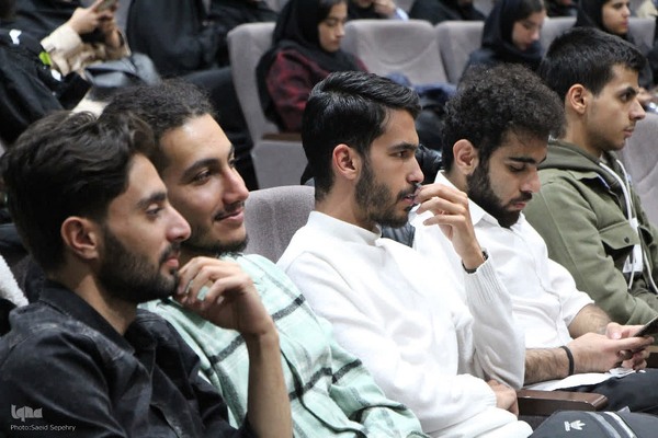 محفل انس با قرآن در دانشگاه ملی ملایر