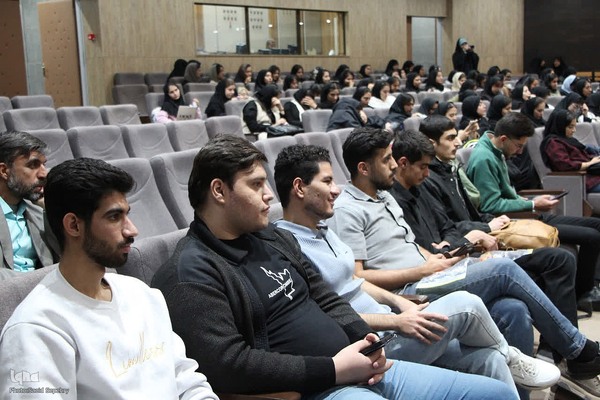 محفل انس با قرآن در دانشگاه ملی ملایر