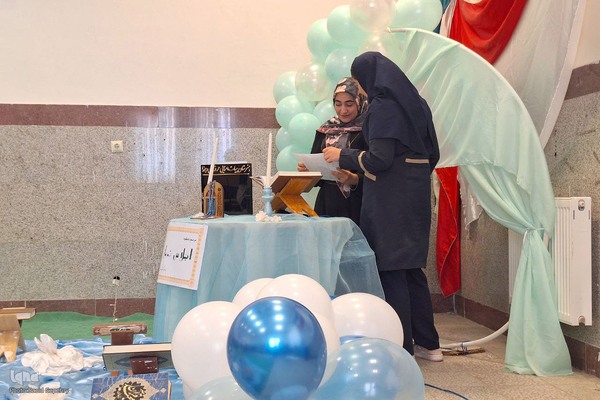 اجلاس نماز در ملایر