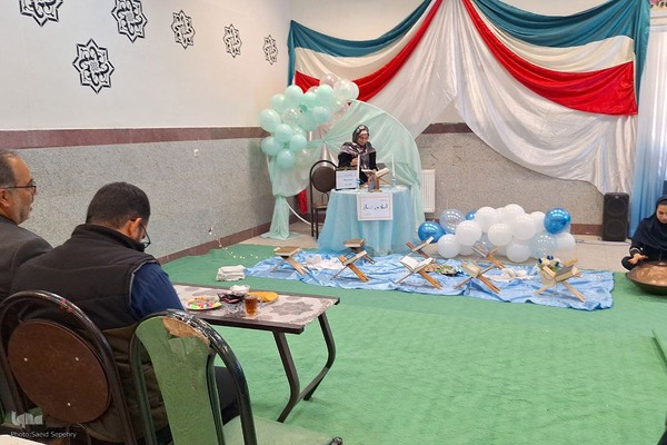 اجلاس نماز در ملایر