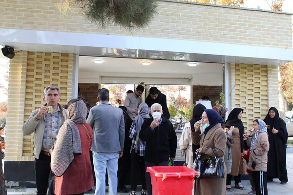 ایستگاه صلواتی کمیته خادمین الشهدای ملایر