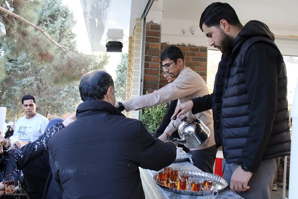 ایستگاه صلواتی کمیته خادمین الشهدای ملایر