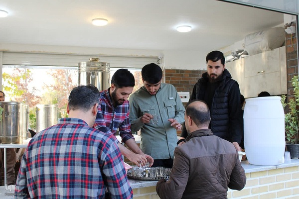 ایستگاه صلواتی کمیته خادمین الشهدای ملایر