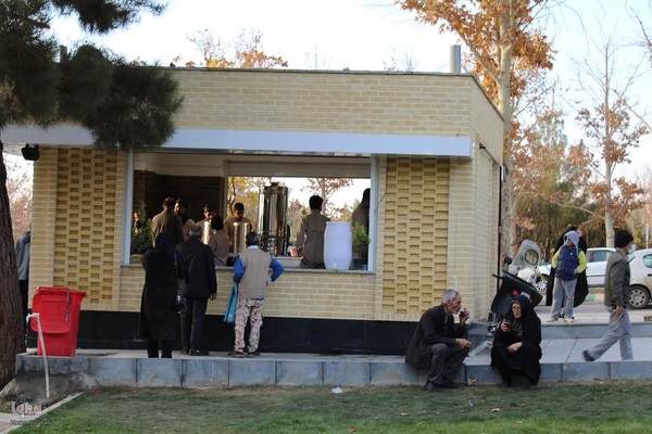 مراسم عزاداری و ایستگاه صلواتی خادمین الشهداءملایر‎