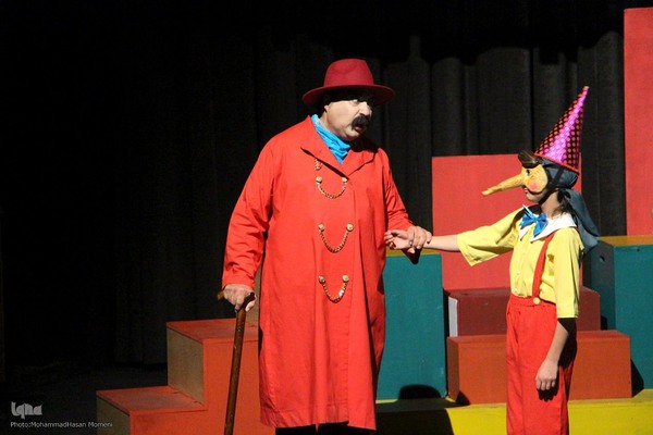 اجرای نمایش « پینوکیو » در جشنواره بین‌المللی تئاتر کودک و نوجوان همدان‎