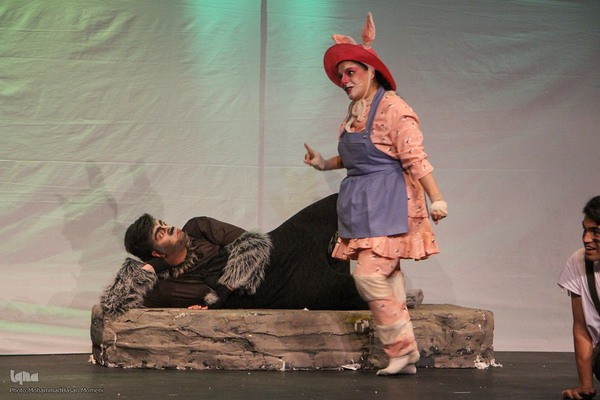 جشنواره بین‌المللی تئاتر کودک و نوجوان