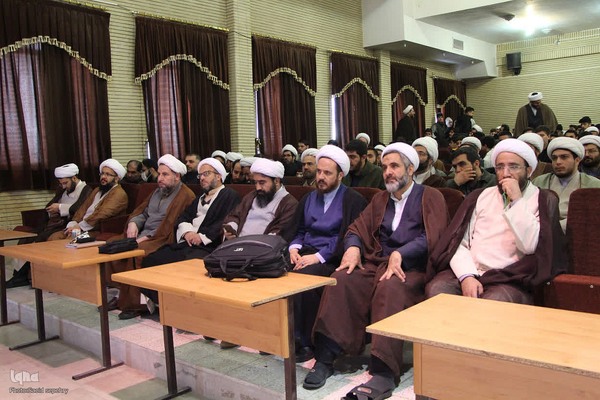 نشست تخصصی طلبه و هوش مصنوعی در ملایر