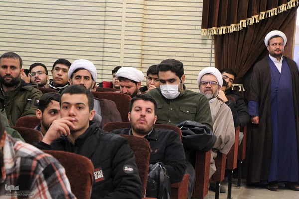 نشست تخصصی طلبه و هوش مصنوعی در ملایر