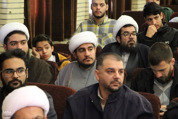 نشست تخصصی طلبه و هوش مصنوعی در ملایر