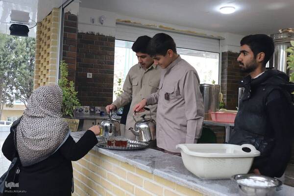 ایستگاه صلواتی کمیته خادمین الشهداء ملایر