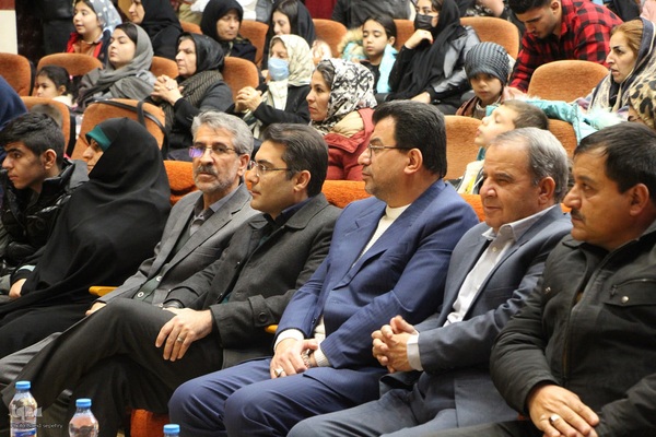 چهارمین دوره جشن یلدای مهربانی در ملایر