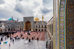 Beauté des inscriptions de la cour Azadi du sanctuaire de l'Imam Reza (as)