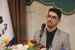 Vidéo | un récitant iranien dédie sa récitation de la sourate An-Nasr au Front de la Résistance (+Vidéo)