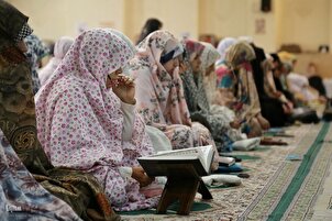 Les mosquées iraniennes accueillent les rituels Itikaf