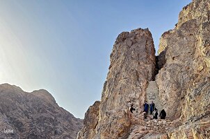 Monuments du mont Uhud : Masjid al-Fasah et l’abri du Prophète