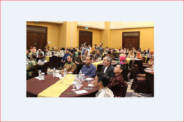 Seminar Agama dan Pendidikan di Indonesia/ Penekanan pada Pengembangan Budaya Qurani