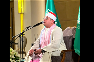 د عربستان په ؛هیلټن؛هوټل کې د محمود الشحات انور په زړه پورې تلاؤت