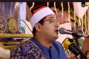 د محمود شحات انور له مجلسي تلاوت څخه دوه لنډې برخې (فلم)