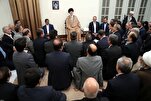Aiatolá Khamenei aconselha governadores provinciais a manterem as obrigações religiosas