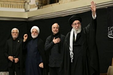 Пахши хабари ҳузури раҳбари олии Инқилоб дар Ҳусайнияи Эмом Хумайнӣ (р) дар расонаҳои амрикоӣ