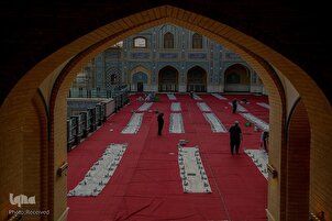 İmam Ali (a.s) Türbesi'nde iftar sofrası