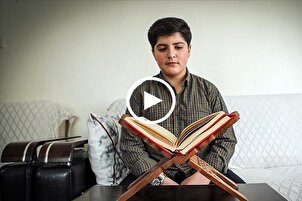 Türk genç kâri Yıldızhan tanınmış Mısırlı kâriyi huzurunda taklid etti