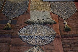 Ulu Cami'de sergilenen Kabe kapısı örtüsünün bakımı tamamlandı