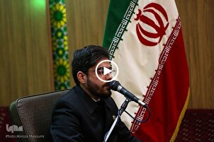 İranlı kâri Ümit Hüseyni Nejad’ın Kur’an-ı Kerim tilaveti