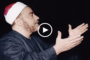 Muhammed Nakşıbendi’nin güzel ve farklı Kur’an tilaveti