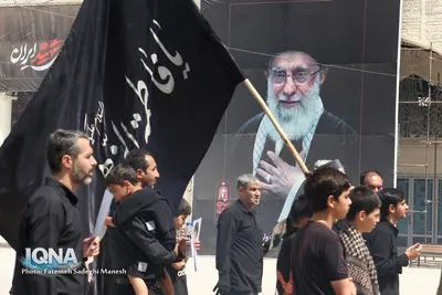 زائران و مجاوران در مسجد مقدس جمکران جهت عرض تسلیت به امام زمان